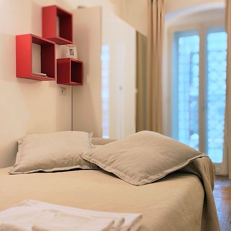 Central Suite Apartment Bari Bagian luar foto