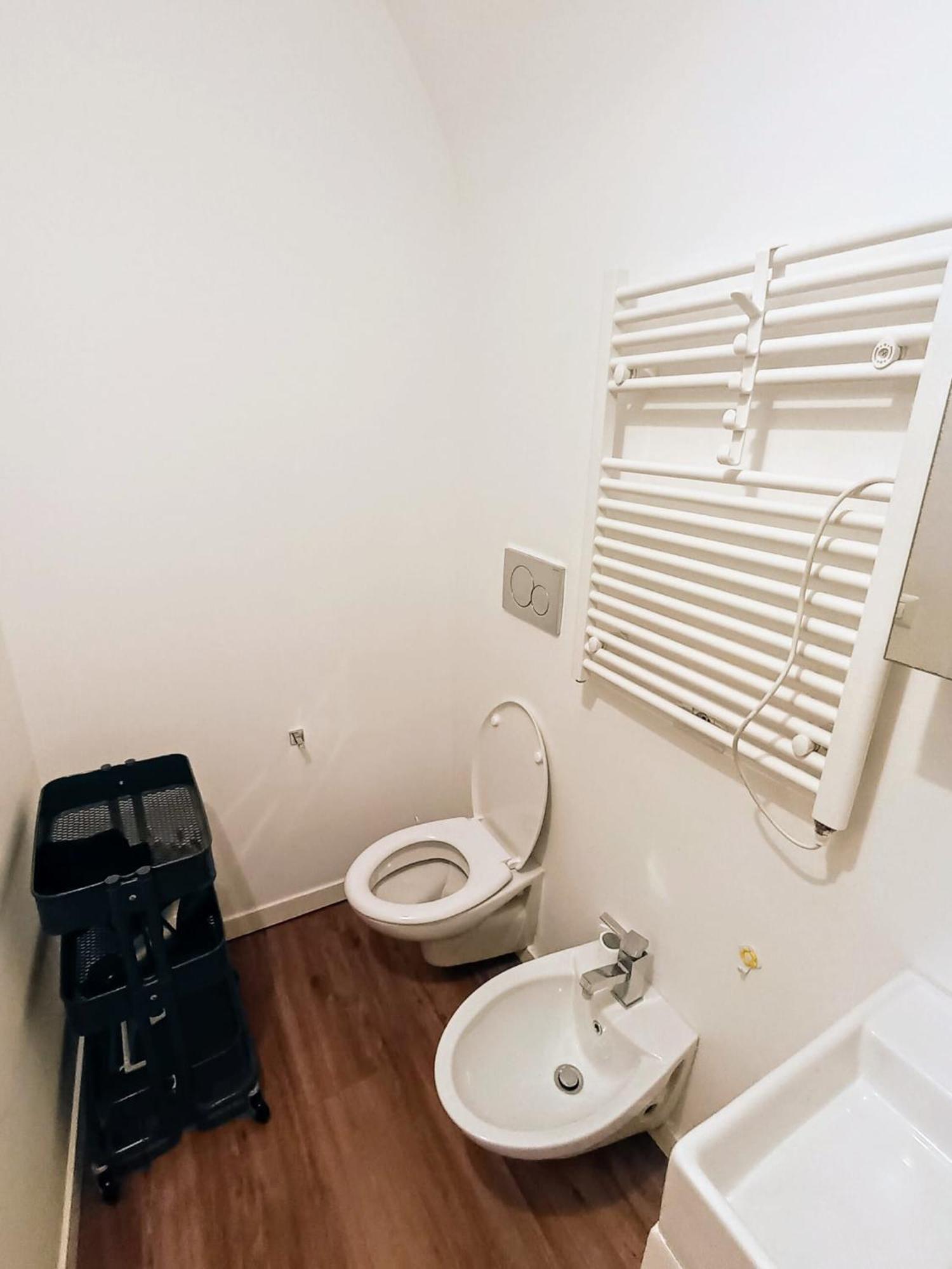 Central Suite Apartment Bari Bagian luar foto
