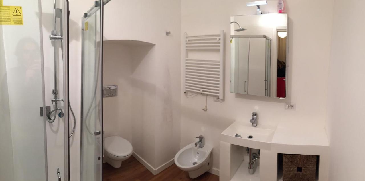 Central Suite Apartment Bari Bagian luar foto